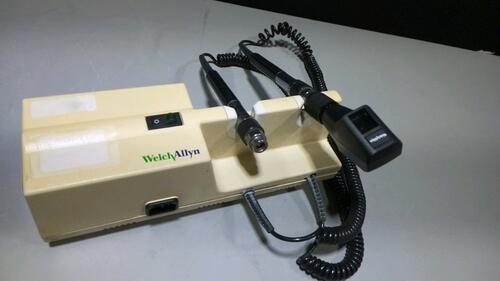 WELCH ALLYN 767 SERIES OTO/OPTHALMOSCOPE WITH 1 HEAD