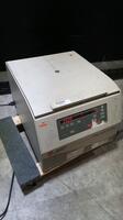 BECKMAN COULTER ALLEGRA X-22R CENTRIFUGE