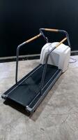 GE SERIES 2000 TREADMILL