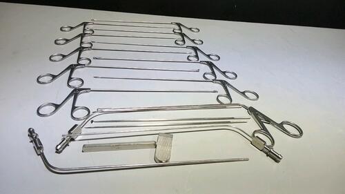 LOT OF KARL STORZ FORCEPS