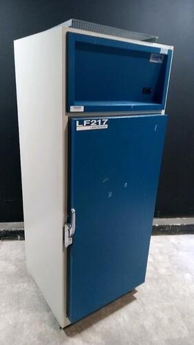 JEWETT LF217 LAB FRIDGE/FREEZER