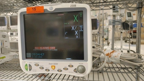 GENERAL ELECTRIC DASH 5000 PATIENT MONITOR WITH MASIMO AND DINAMAP SUPERSTAT