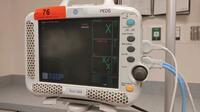 GENERAL ELECTRIC DASH 3000 PATIENT MONITOR WITH MASIMO ON CART