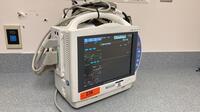 NIHON KOHDEN MU-631RA PATIENT MONITOR WITH MULTIPARAMETER MODULE