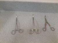 LOT OF ASSORTED SCISSORS AND CLAMPS