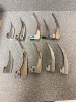 LOT OF LARYNGOSCOPE BLADES