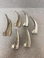 LOT OF LARYNGOSCOPE BLADES