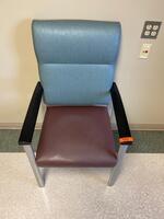 HIGH BACK PATIENT ROOM CHAIRS