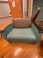 BARIATRIC SLEEPER CHAIR