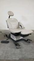 MIDMARK 630-008 75L POWER EXAM CHAIR WITH FOOT CONTROL