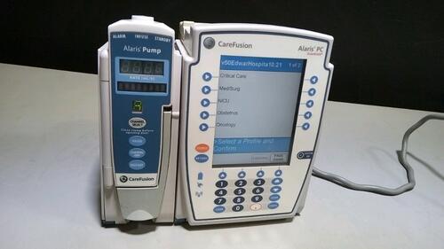 CAREFUSION ALARIS PC 8015 SERIES INFUSION PUMP WITH ALARIS PUMP 8100 SERIES MODULE