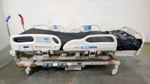 HILL-ROM P3200 VERSACARE HOSPITAL BED WITH FOOT BOARD