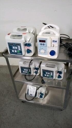 LOT OF ENTERAL PUMPS (COMPAT 199235, ROSS PATROL)(NO CART)