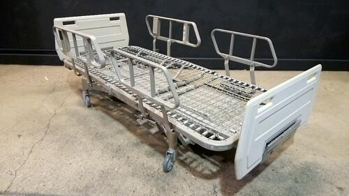 HILL-ROM HOSPITAL BED