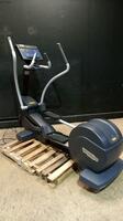 TECHNOGYM SYNCHRO 1000 ELLIPTICAL