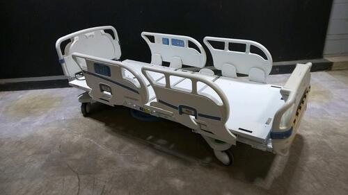 STRYKER 3002 S3 HOSPITAL BED WITH HEAD & FOOTBOARD (CHAPERONE WITH ZONE CONTROL, BED EXIT, SCALE) (IBED AWARENESS)