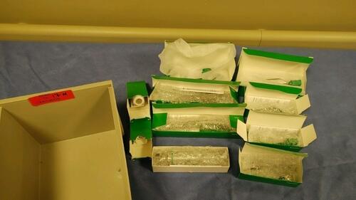 WELCH ALLYN LOT OF LARYNSCOPE ACESSORIES TO INCLUDE REF: 68062, 68063, 69063, 68061, 69062, 69061, 60813, 68064,(2) 72200