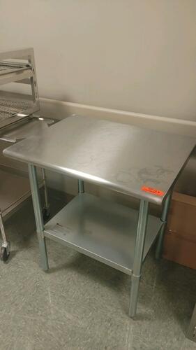 STAINLESS STEEL TABLE