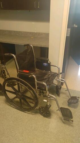 PATIENT WHEELCHAIR