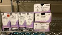 LOT OF ETHICON VICRYL SUTURES OPEN BOX (INDATE) REF EXP QTY IN BOX