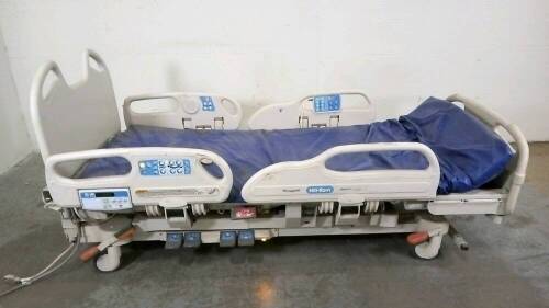 HILL-ROM P3200 VERSACARE HOSPITAL BED