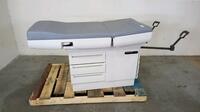 MIDMARK 404 EXAM TABLE