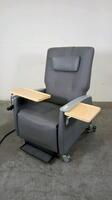 RECLINER WITH SEAT HEATER