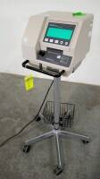 NELLCOR PURITAN BENNETT KNIGHTSTAR 335 RESPIRATORY SUPPORT SYSTEM ON ROLLING STAND