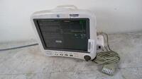 GE DASH 4000 PATIENT MONITOR WITH CAPNOFLEX CO2 MODULE AND ECG CABLE