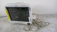 GE DASH 4000 PATIENT MONITOR WITH CAPNOFLEX CO2 MODULE AND ECG CABLE