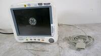 GE DASH 4000 PATIENT MONITOR WITH ECG CABLE