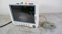 GE DASH 4000 PATIENT MONITOR WITH ECG CABLE