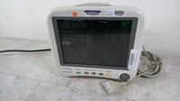 GE DASH 4000 PATIENT MONITOR WITH ECG CABLE