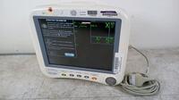 GE DASH 4000 PATIENT MONITOR WITH ECG CABLE