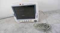 GE DASH 4000 PATIENT MONITOR WITH ECG CABLE