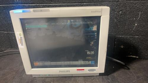 PHILIPS INTELLIVUE MP70 PATIENT MONITOR