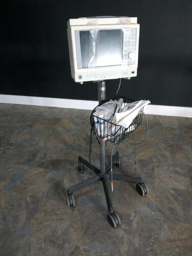 INVIVO MILLENNIA PATIENT MONITOR ON ROLLING STAND