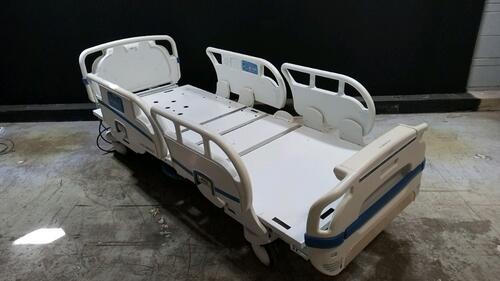 STRYKER SECURE 3002 S3 HOSPITAL BED WITH HEAD & FOOTBOARD (CHAPERONE WITH ZONE CONTROL, BED EXIT, SCALE)