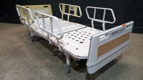 HILL-ROM ADVANCE SERIES HOSPITAL BED