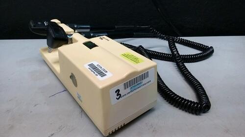 WELCH ALLYN 767 SERIES OTO/OPTHALMOSCOPE WITH HEADS