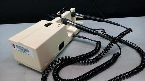 WELCH ALLYN 767 SERIES OTO/OPTHALMOSCOPE WITH HEADS