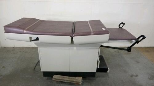 MIDMARK 404 EXAM TABLE