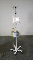 CARDINAL HEALTH AIRLIFE NCPAP SYSTEM WITH RESPIRATORY HUMIDIFIER (MR850JHU) ON ROLLING STAND