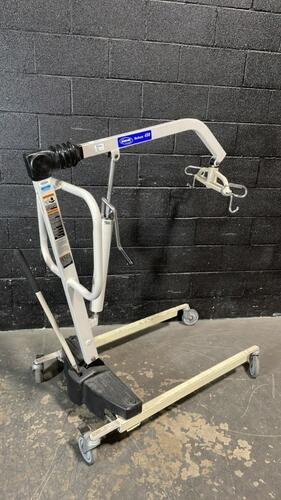 INVACARE RELIANT 450 PATIENT LIFT