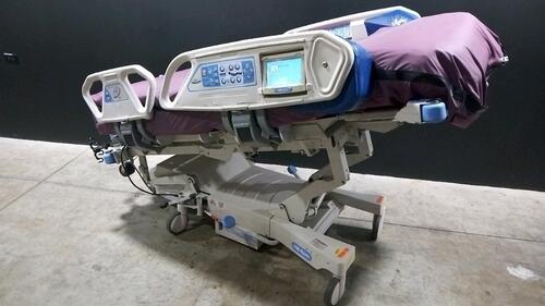 HILL-ROM BARIATRIC PLUS HOSPITAL BED
