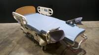 STRYKER LD304 BIRTHING BED