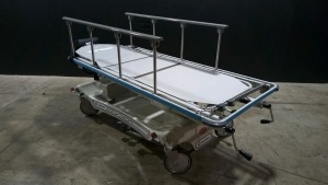 HAUSTED HORIZON SERIES STRETCHER WITH ADJUSTABLE HEADREST