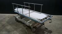 HAUSTED HORIZON SERIES STRETCHER WITH ADJUSTABLE HEADREST