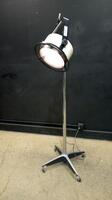 AMSCO EXAMINER 10 EXAM LIGHT