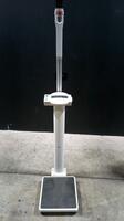 SECA DIGITAL PATIENT SCALE